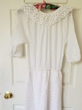 Vintage White Dress – Size M – Super Mint Condition